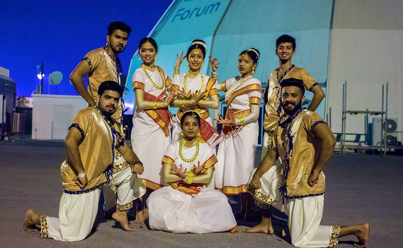 Bengali1 - DANCE TROUPE
